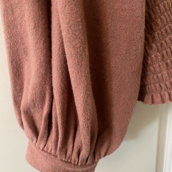 Abercrombie Sweater - XL BNWT - Picture 3 of 6